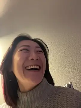 AikoYamada online show from 11-15-25, 05:49