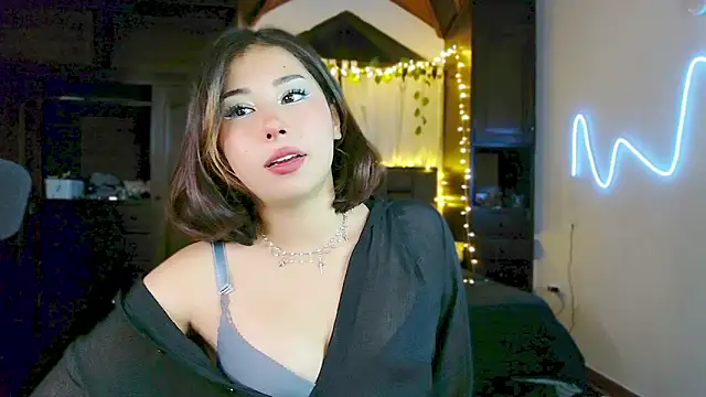 Shisuku Sophi online show from 01-16-26, 05:55