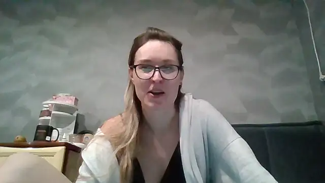 Jugira online show from 11-30-25, 10:03