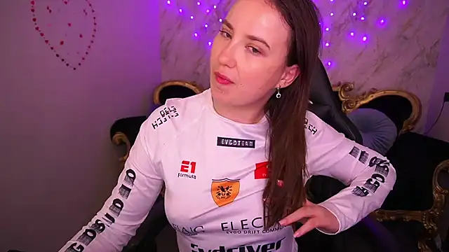 SofieBloom online show from 03-09-26, 04:05