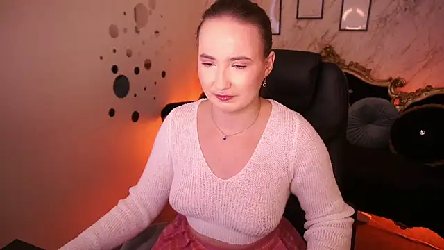 Snapshot of SofieBloom chatting on 06-19-26, 07:28 SofieBloom online show from 06-19-26, 07:28