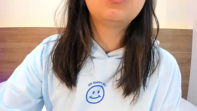 thamiina  online show from 04-17-26, 11:46