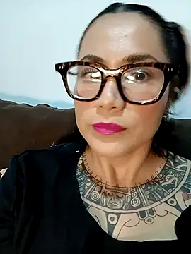 Snapshot of Omexochitl chatting on 10-02-25, 04:52 Omexochitl online show from 10-02-25, 04:52