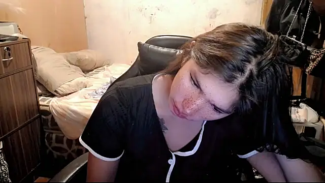 Cutierhyxx online show from 05-29-26, 08:29