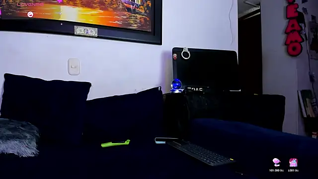 ECSTASYX2 2001 online show from 05-21-26, 12:01