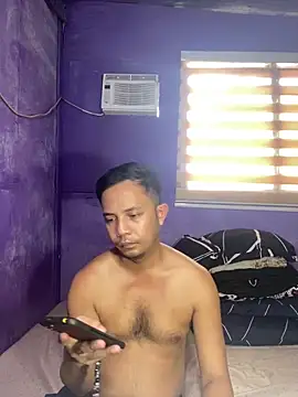 hotcumboi69 online show from 02-18-26, 07:15