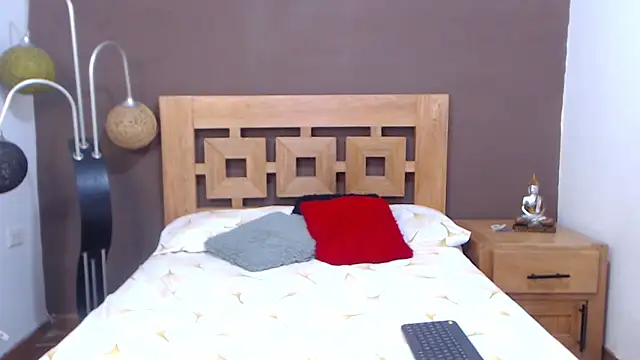 Snapshot of ValeSantoDomingo chatting on 10-30-25, 11:16 ValeSantoDomingo online show from 10-30-25, 11:16