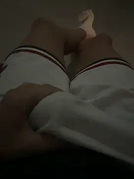 Snapshot of emirbaranpolat chatting on 10-09-25, 06:28 emirbaranpolat online show from 10-09-25, 06:28