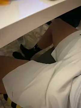 Snapshot of emirbaranpolat chatting on 10-19-25, 12:55 emirbaranpolat online show from 10-19-25, 12:55