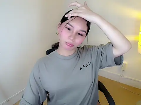 holly tabby online show from 01-05-26, 09:07