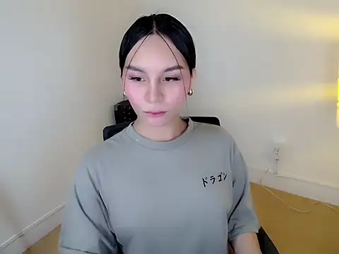 holly tabby online show from 02-06-26, 04:50