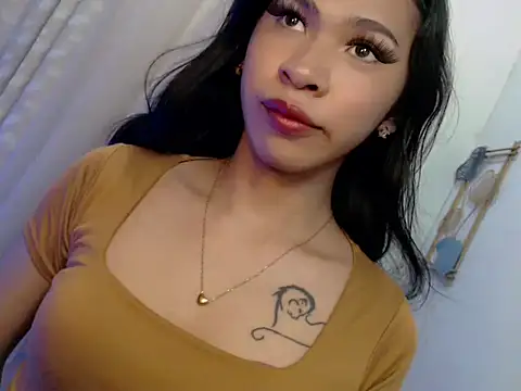 Annaloula online show from 04-10-26, 10:20