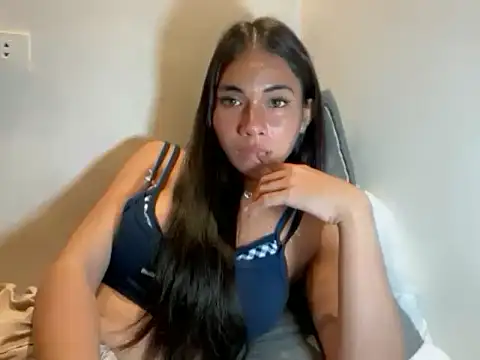 Snapshot of Naughty_lexur chatting on 06-09-26, 04:51 Naughty lexur online show from 06-09-26, 04:51