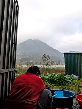 yoowwmr online show from 12-20-25, 01:23