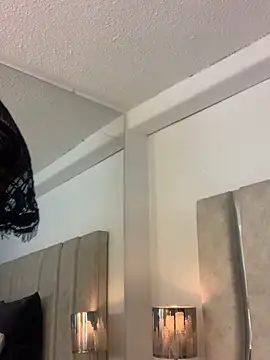 CamiJone online show from 12-22-25, 11:46