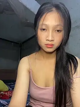 Snapshot of vyvy777 chatting on 10-01-25, 02:23 vyvy777 online show from 10-01-25, 02:23