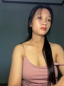 Snapshot of vyvy777 chatting on 10-14-25, 01:06 vyvy777 online show from 10-14-25, 01:06