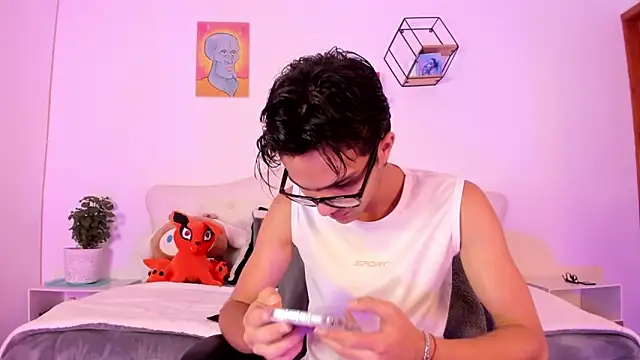 jin luna online show from 10-13-25, 12:05