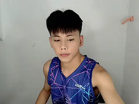 ynotyu online show from 04-21-26, 08:12