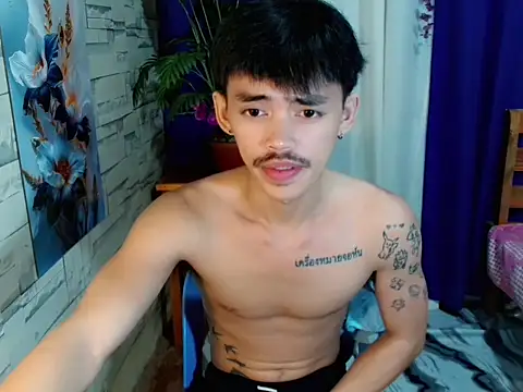 urhunky boy online show from 06-27-26, 08:25