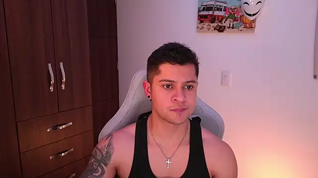 domsantiago  online show from 10-24-25, 01:35