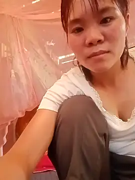 Snapshot of Nguyet135 chatting on 04-09-26, 06:52 Nguyet135 online show from 04-09-26, 06:52