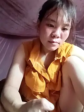 Snapshot of Nguyet135 chatting on 04-13-26, 02:00 Nguyet135 online show from 04-13-26, 02:00