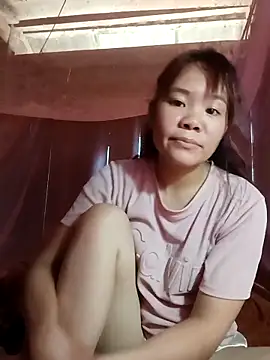 Snapshot of Nguyet135 chatting on 04-20-26, 01:30 Nguyet135 online show from 04-20-26, 01:30