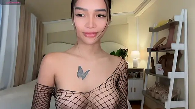  agatha143  online show from 04-01-26, 03:07