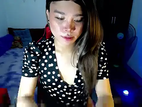 Urassiansweetcummer online show from 03-29-26, 03:39