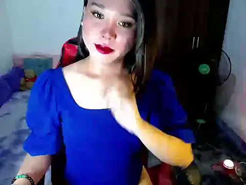 Urassiansweetcummer online show from 05-30-26, 01:46