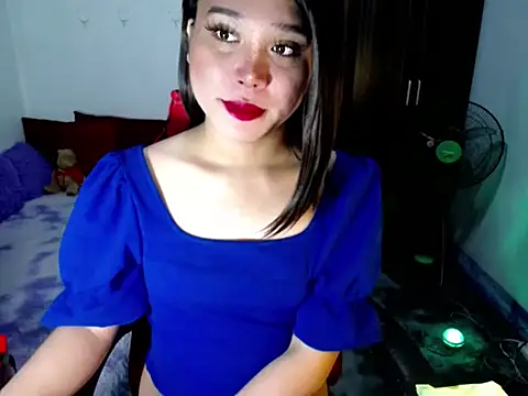 Urassiansweetcummer online show from 07-08-26, 01:54