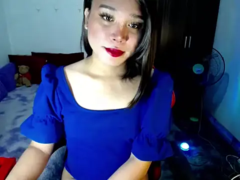 Urassiansweetcummer online show from 07-09-26, 02:26