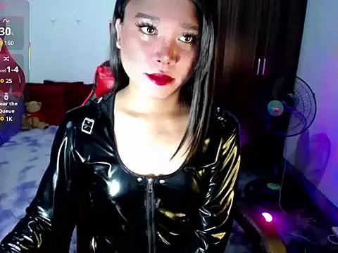 Urassiansweetcummer online show from 07-27-26, 01:45