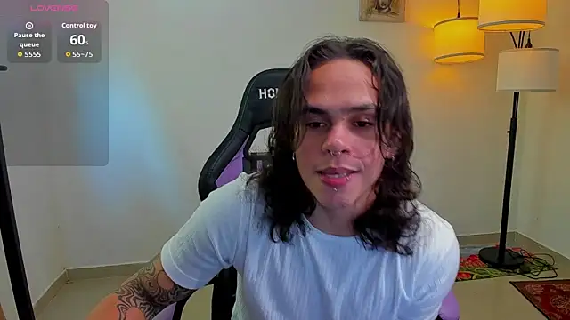 Maximiliano scoott   online show from 11-02-25, 06:10