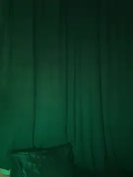 Cute  Taniya online show from 04-19-26, 10:01