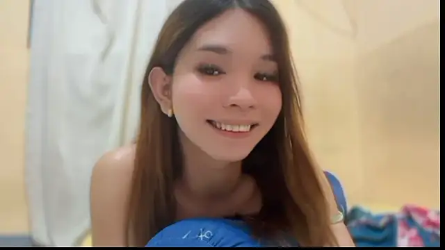 Snapshot of Daddiesgirlrianne69 chatting on 04-22-26, 12:28 Daddiesgirlrianne69 online show from 04-22-26, 12:28