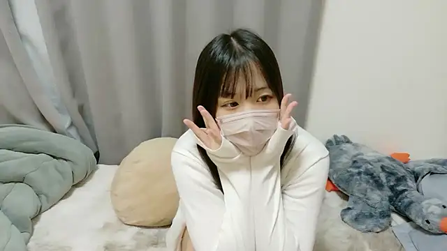 Snapshot of karen-chan chatting on 09-17-25, 11:45 karen-chan online show from 09-17-25, 11:45