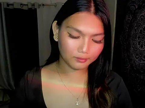 Lou heart online show from 02-11-26, 05:07