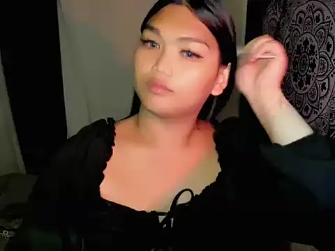 Lou heart online show from 07-14-26, 03:11