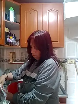 Chantalvedette online show from 10-30-25, 04:52