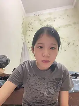 meomeo2k6 online show from 10-08-25, 03:26