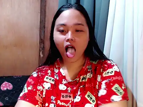  Lylia online show from 02-22-26, 10:58