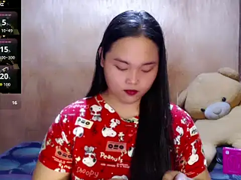  Lylia online show from 06-04-26, 01:39