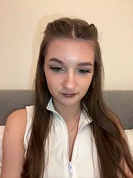 AdelinaEmber online show from 12-16-25, 09:36