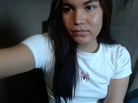 Enchantress Magdalena online show from 02-27-26, 04:45