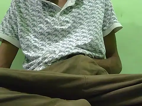 rockyy23boy online show from 09-17-25, 04:08