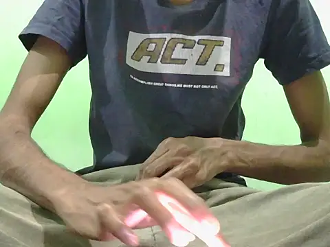 rockyy23boy online show from 10-07-25, 03:53