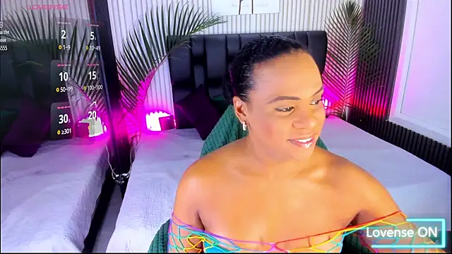 AriebonyBrooke online show from 11-17-25, 11:38