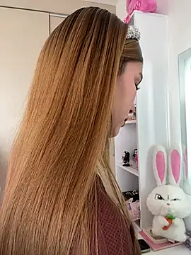 Nikii   online show from 04-21-26, 03:39